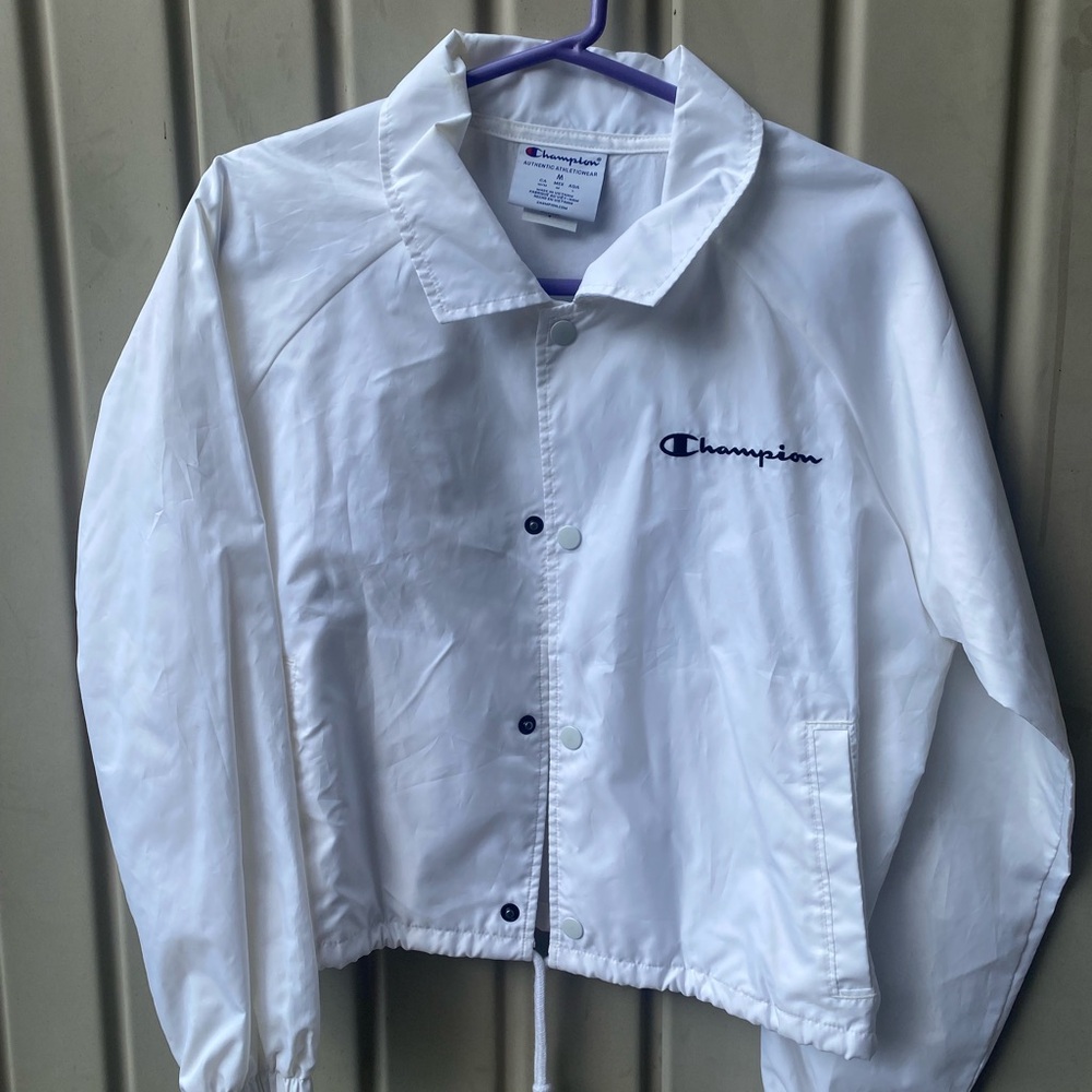 Champion White wind breaker Crop Top with pocket and draw string sz medium